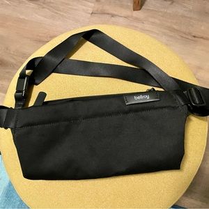 NWT Bellroy Sling Mini Bag